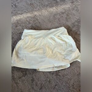 ELIXIR Lululemon Mid-Rise Pace Rival Skirt SIZE 2